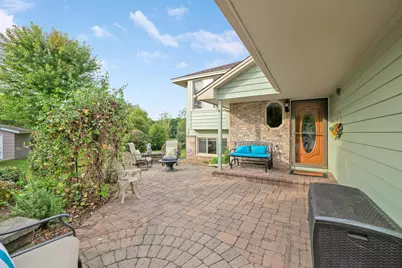 19353 Eureka Court, Farmington, MN 55024 - Photo 2