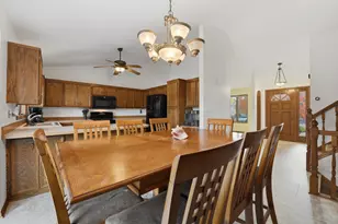 10435 163rd St W, Lakeville, MN 55044 - Photo 2