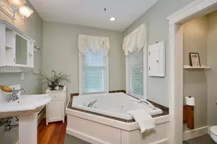 27055 Smithtown Rd, Excelsior, MN 55331 - Photo 38