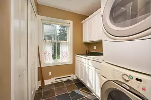 27055 Smithtown Rd, Excelsior, MN 55331 - Photo 52