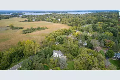 27055 Smithtown Road, Excelsior, MN 55331 - Photo 10