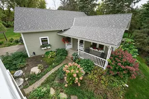 27055 Smithtown Rd, Excelsior, MN 55331 - Photo 56