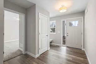 7420 Glengarry Pl, Eden Prairie, MN 55344 - Photo 6