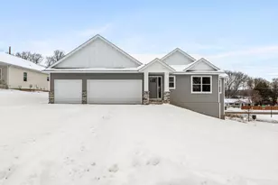 7420 Glengarry Pl, Eden Prairie, MN 55344 - Photo 54