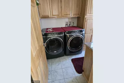 619 S Swift Avenue, Litchfield, MN 55355 - Photo 10