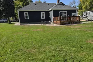 619 S Swift Ave, Litchfield, MN 55355 - Photo 2