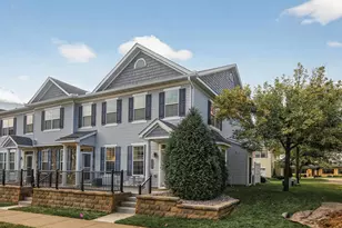 7599 11th St N, Oakdale, MN 55128 - Photo 1