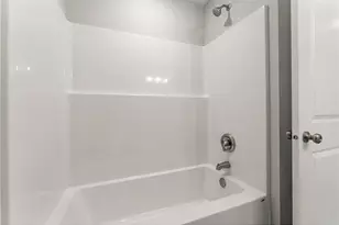 1596 76th St W, Inver Grove Heights, MN 55077 - Photo 2