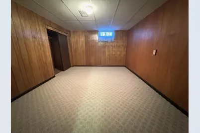 403 N Minnesota Street, Marshall, MN 56258 - Photo 14