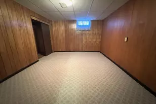 403 N Minnesota St, Marshall, MN 56258 - Photo 14