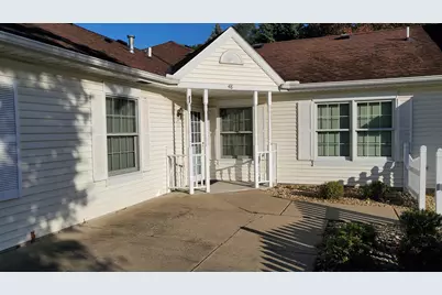 48 Thompson Avenue W #40, West Saint Paul, MN 55118 - Photo 2