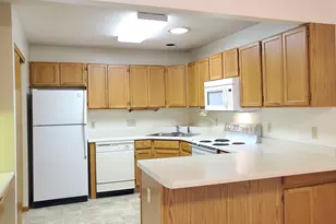 48 Thompson Ave W, West Saint Paul, MN 55118 - Photo 4