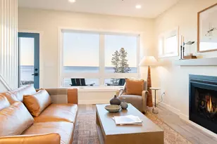 114-116 E Lakeview Dr, Silver Bay, MN 55614 - Photo 4