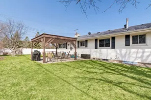 2403 Inca Ln, New Brighton, MN 55112 - Photo 46