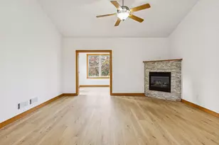 5862 Oakgreen Ct N, Stillwater, MN 55082 - Photo 8