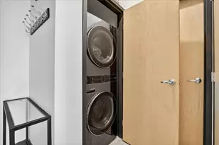 730 N 4th St, Minneapolis, MN 55401 - Photo 16