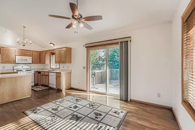 38125 Fieldstone Drive, North Branch, MN 55056 - Photo 24