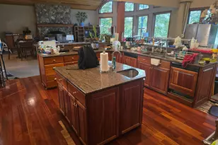 8748 Walton Oaks Dr, Bloomington, MN 55438 - Photo 18