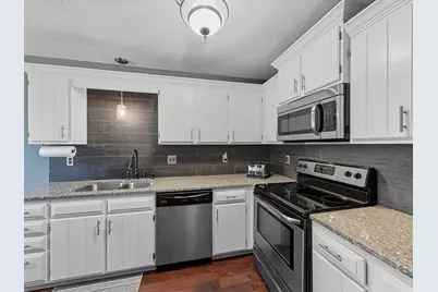 3801 Brookdale Circle N, Brooklyn Park, MN 55443 - Photo 10