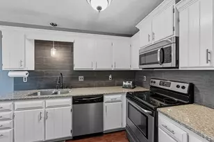 3801 Brookdale Cir N, Brooklyn Park, MN 55443 - Photo 10