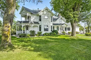 8858 Comstock Ct, Maple Grove, MN 55311 - Photo 4