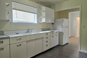 911 7th St, International Falls, MN 56649 - Photo 18