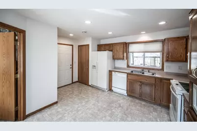 109 Oak Street, Farmington, MN 55024 - Photo 8