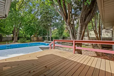 1244 Highview Drive, New Brighton, MN 55112 - Photo 16