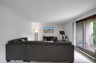 5607 Green Cir Dr, Minnetonka, MN 55343 - Photo 2