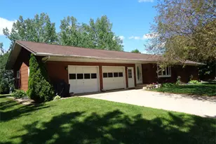 6 Lakeview Dr, Fulda, MN 56131 - Photo 1