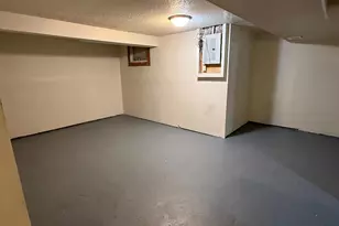 606 E Main St, Marshall, MN 56258 - Photo 16