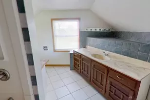 606 E Main St, Marshall, MN 56258 - Photo 44