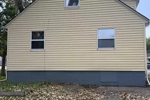 606 E Main St, Marshall, MN 56258 - Photo 20