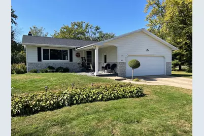 405 4th Street NE, Grand Meadow, MN 55936 - Photo 1