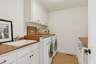 8 Leaf Wing Dr, North Oaks, MN 55127 - Photo 30