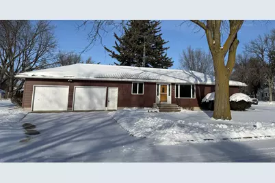 202 8th Street W, Winthrop, MN 55396 - Photo 1