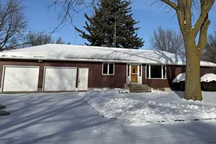 202 8th Street W, Winthrop, MN 55396 - Photo 1