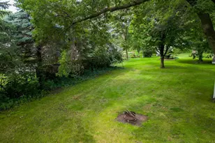 221 Crestwood Dr, North Mankato, MN 56003 - Photo 34