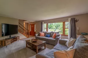 221 Crestwood Dr, North Mankato, MN 56003 - Photo 8