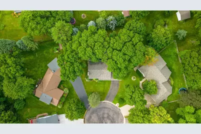 221 Crestwood Drive, North Mankato, MN 56003 - Photo 36