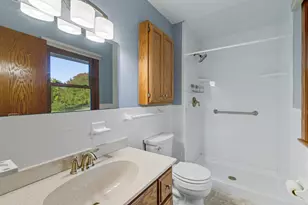 221 Crestwood Dr, North Mankato, MN 56003 - Photo 18