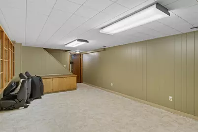 221 Crestwood Drive, North Mankato, MN 56003 - Photo 26