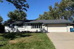 71 66th Way NE, Fridley, MN 55432 - Photo 1