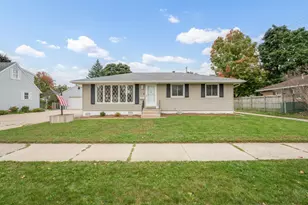 1424 4th Ave SW, Rochester, MN 55902 - Photo 1