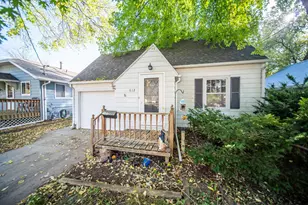 812 9th Ave NW, Rochester, MN 55901 - Photo 1