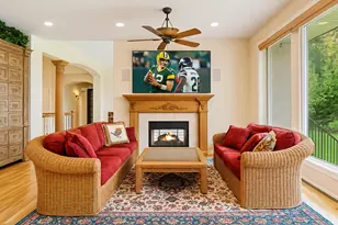 266 Troon Ct, Troy Township, WI 54016 - Photo 14