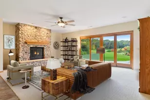 266 Troon Ct, Troy Township, WI 54016 - Photo 40