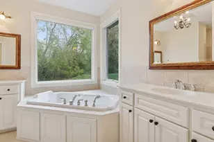 266 Troon Ct, Troy Township, WI 54016 - Photo 30