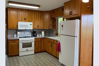 401 Noland Avenue, Hayward, MN 56043 - Photo 2