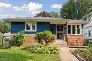 2634 James Ave N, Minneapolis, MN 55411 - Photo 1